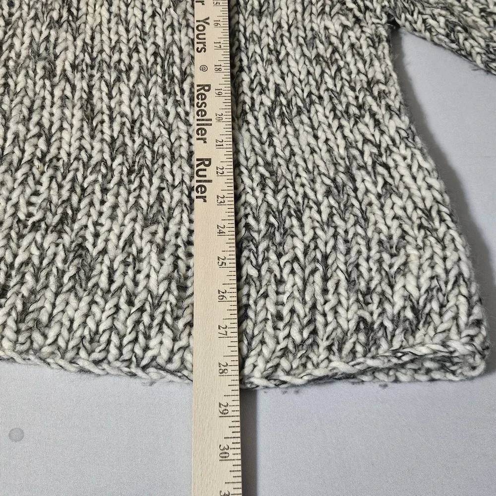 Eddie‎ Bauer Womens Wool V Neck Chunky Hand Knit Sweater XL Soft